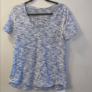 Lululemon V-Neck Tee